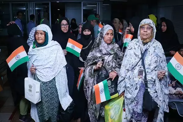 India Expands Operation Sindhu to Evacuate Citizens of Nepal and Sri Lanka from Conflict-Hit Iran