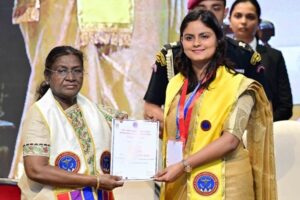 President Droupadi Murmu Urges Young Doctors to Serve Rural and Tribal Communities