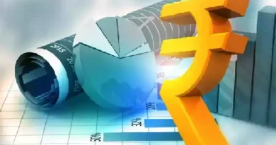 Rupee Falls to 86.08 Against Dollar as Trump-Powell Rift Hits Asian Currencies