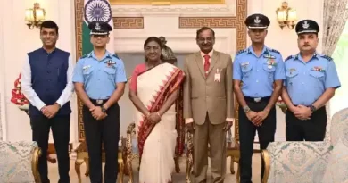 President Droupadi Murmu Meets Gaganyaan Team at Rashtrapati Bhavan