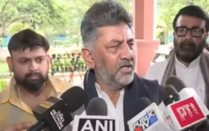 DK Shivakumar arriving for Karnataka Congress Legislature Party meeting