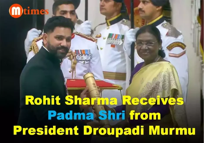 Rohit Sharma receiving the Padma Shri award from President Droupadi Murmu at Rashtrapati Bhavan Rohit Sharma receiving the Padma Shri award from President Droupadi Murmu at Rashtrapati Bhavan