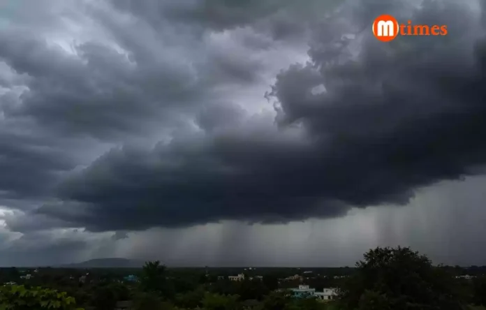 IMD Issues Red Alert for Odisha as Heavy Rain IMD Issues Red Alert for Odisha as Heavy Rain