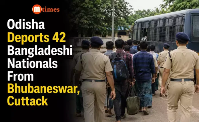 Police officials during the deportation process of Bangladeshi nationals from Bhubaneswar and Cuttack.